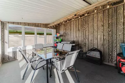 1425 W 3rd Avenue, Oshkosh, WI 54902 - Photo 25