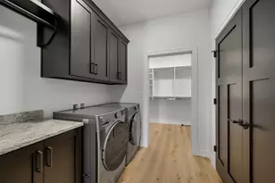 396 Aldon Cir, Green Bay, WI 54304 - Photo 31