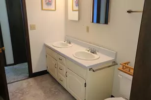 3642 Glenbrooke Ln, Green Bay, WI 54301 - Photo 21