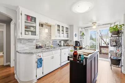 2526 S Webster Avenue, Green Bay, WI 54301 - Photo 15