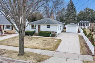 1267 Roscoe St, Green Bay, WI 54304 - Photo 1