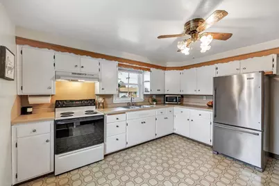 1267 Roscoe Street, Green Bay, WI 54304 - Photo 7