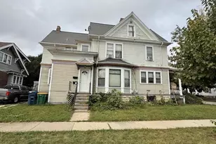 140 4th St, Fond du Lac, WI 54935 - Photo 3