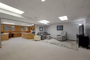 3670 Copper Oak Cir, Green Bay, WI 54313 - Photo 5