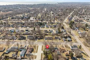 516 Winnebago Heights, Neenah, WI 54956 - Photo 5