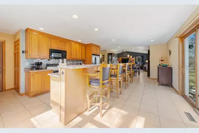 2190 Carleton Avenue, Appleton, WI 54915 - Photo 29