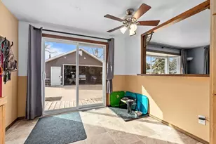 2402 S Madison St, Appleton, WI 54915 - Photo 21