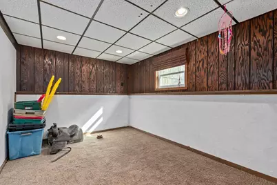 2402 S Madison Street, Appleton, WI 54915 - Photo 31