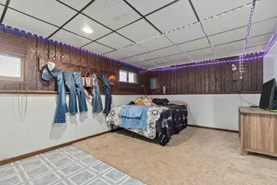 2402 S Madison Street, Appleton, WI 54915 - Photo 29