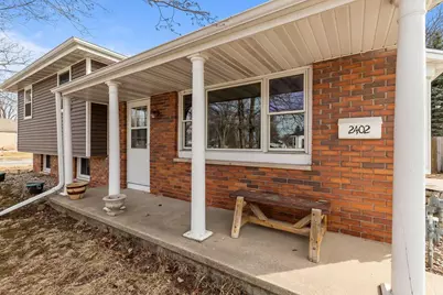 2402 S Madison Street, Appleton, WI 54915 - Photo 3