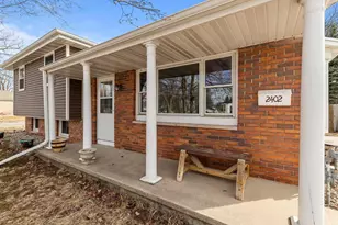 2402 S Madison St, Appleton, WI 54915 - Photo 3