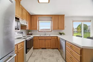 N9678 Hopfensperger Rd, Appleton, WI 54915 - Photo 9