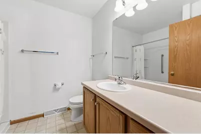 1399 W South Park Avenue, Oshkosh, WI 54902 - Photo 11