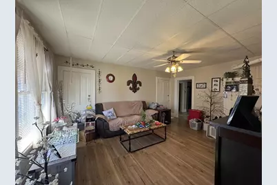 615 Mt Vernon Street, Oshkosh, WI 54901 - Photo 3