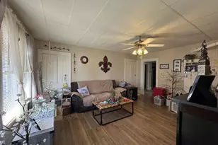 615 Mt Vernon St, Oshkosh, WI 54901 - Photo 3