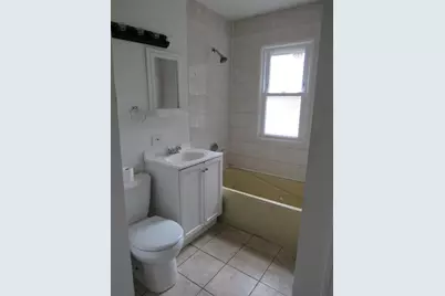 1001 8th Street, Green Bay, WI 54304 - Photo 9