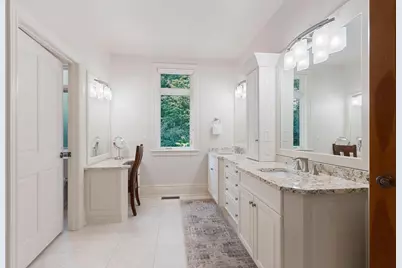 2920 Parkwood Drive, Green Bay, WI 54313 - Photo 39