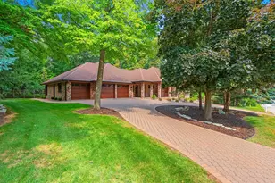 2920 Parkwood Dr, Green Bay, WI 54313 - Photo 69