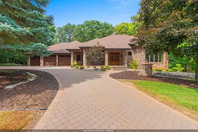 2920 Parkwood Drive, Green Bay, WI 54313 - Photo 1