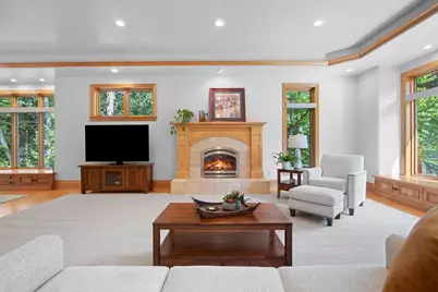 2920 Parkwood Drive, Green Bay, WI 54313 - Photo 11