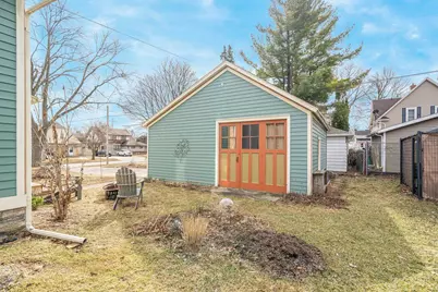 913 W 5th Street, Appleton, WI 54914 - Photo 41