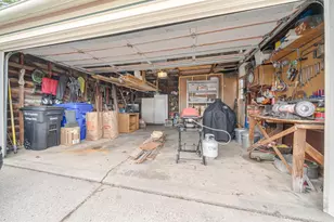 913 W Fifth St, Appleton, WI 54914 - Photo 39