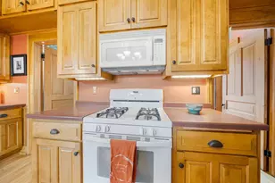 913 W Fifth St, Appleton, WI 54914 - Photo 17