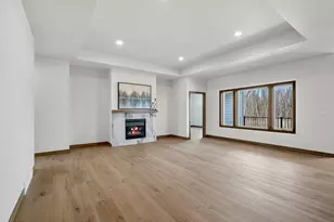 4001 Antwerp Ave, Howard, WI 54313 - Photo 19