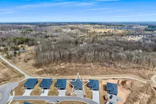 4001 Antwerp Ave, Howard, WI 54313 - Photo 47