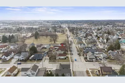 2111 Hamilton Street, Manitowoc, WI 54220 - Photo 57