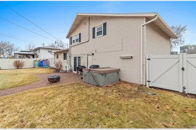 951 Duchateau Avenue, Green Bay, WI 54304 - Photo 71