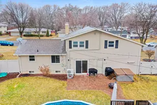 951 Duchateau Ave, Green Bay, WI 54304 - Photo 5