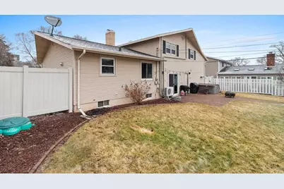 951 Duchateau Avenue, Green Bay, WI 54304 - Photo 69