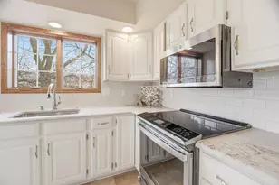 160 Captains Ct, Winneconne, WI 54986 - Photo 13