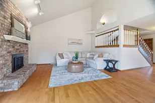 160 Captains Ct, Winneconne, WI 54986 - Photo 5