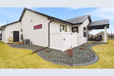 2215 E Honeygold Court, Appleton, WI 54913 - Photo 31