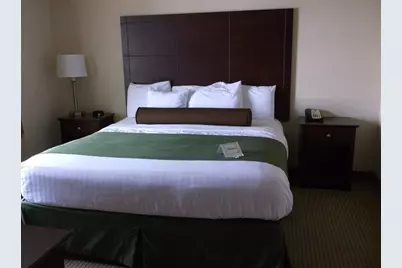 1515 Planeview Drive, Oshkosh, WI 54904 - Photo 3