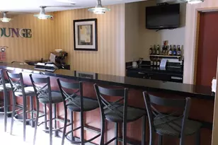 1515 Planeview Dr, Oshkosh, WI 54904 - Photo 7