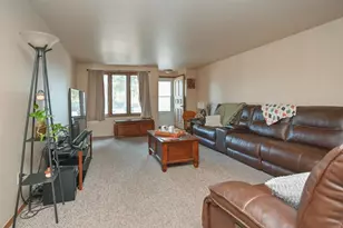 961 Alta St, Green Bay, WI 54313 - Photo 3