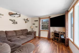 4451 Renier Rd, Green Bay, WI 54311 - Photo 5