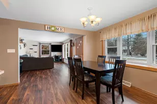 4451 Renier Rd, Green Bay, WI 54311 - Photo 13