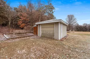 4451 Renier Rd, Green Bay, WI 54311 - Photo 31