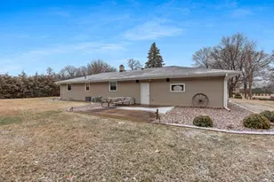 4451 Renier Rd, Green Bay, WI 54311 - Photo 33