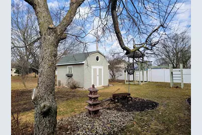 224 Dorothy Drive, Manawa, WI 54949 - Photo 5