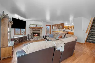 N2729 Lakeshore Rd, Kewaunee, WI 54216 - Photo 15