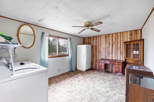 147 Messenger Ave, Oconto, WI 54153 - Photo 9