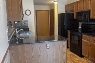 2495 Security Dr, Oshkosh, WI 54904 - Photo 7