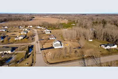 5093 Snapdragon Circle, Little Suamico, WI 54141 - Photo 53