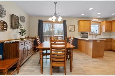 5093 Snapdragon Circle, Little Suamico, WI 54141 - Photo 9