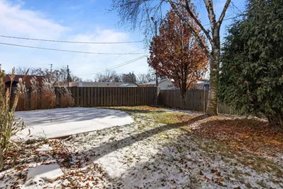 701 E Longview Drive, Appleton, WI 54911 - Photo 29